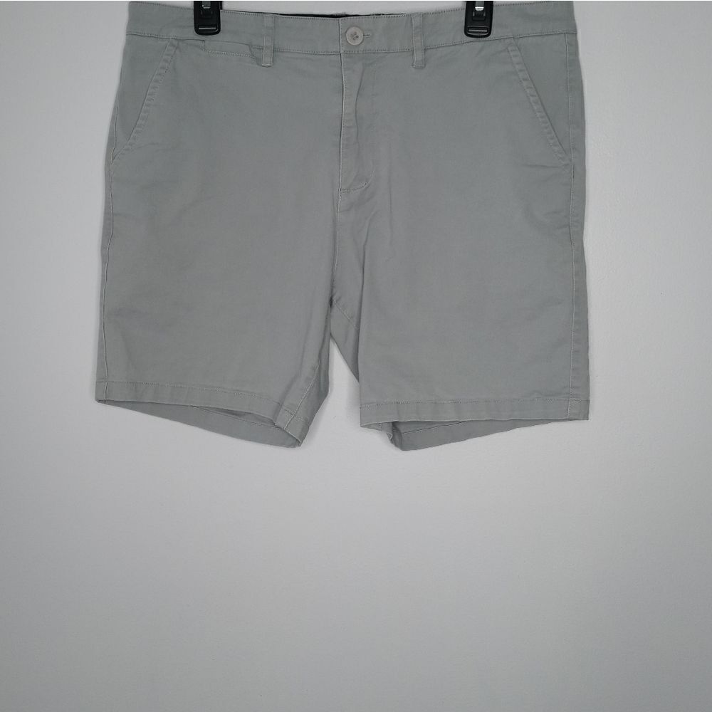 Eubi gray shorts size XL